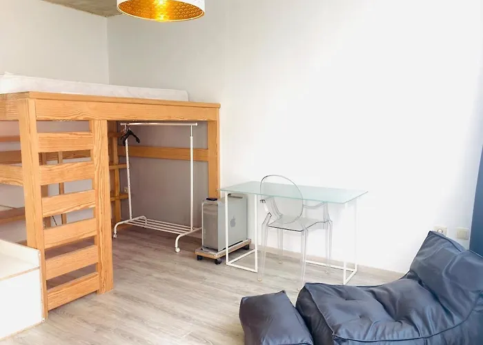 Private In Center Appartement *