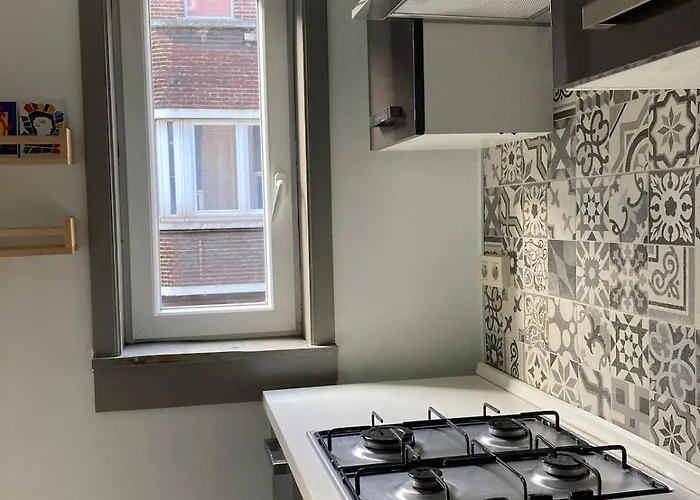 Private In Center * Charleroi